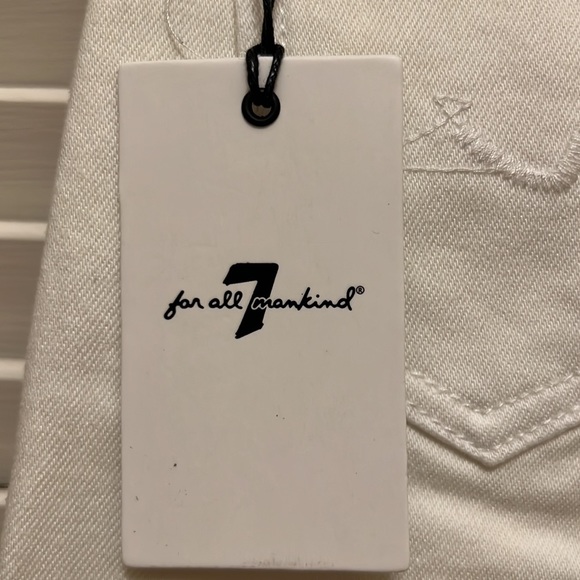7 For All Mankind Super Skinny Jeans in Clean White - Picture 13 of 17